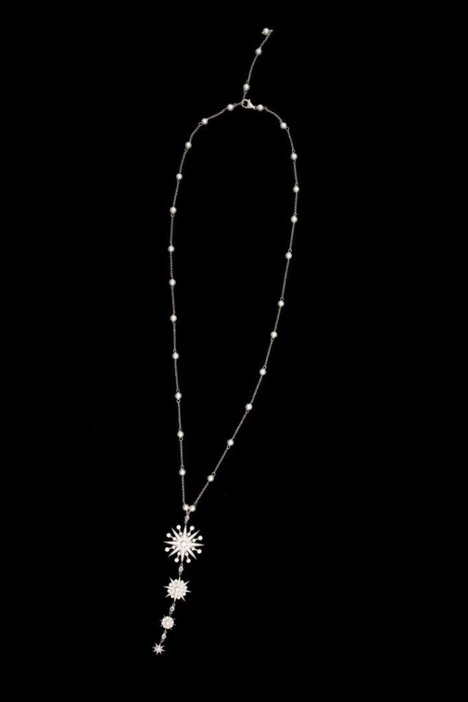 Starry pearl necklace with crystal zirconia and pearls
